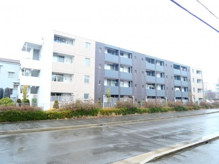 大阪府高槻市芝生町３丁目 賃貸マンション
