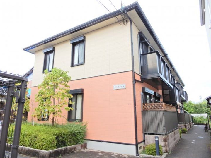 大阪府高槻市上本町 賃貸アパート