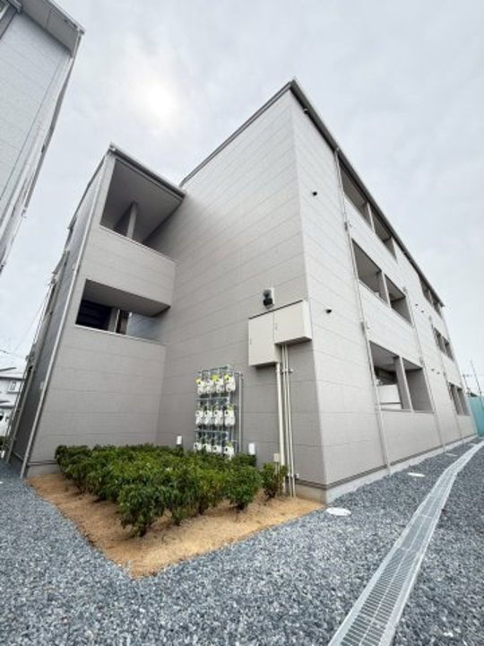大阪府摂津市正雀３丁目 賃貸アパート