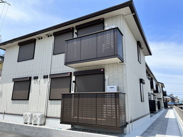 滋賀県彦根市川瀬馬場町 賃貸アパート