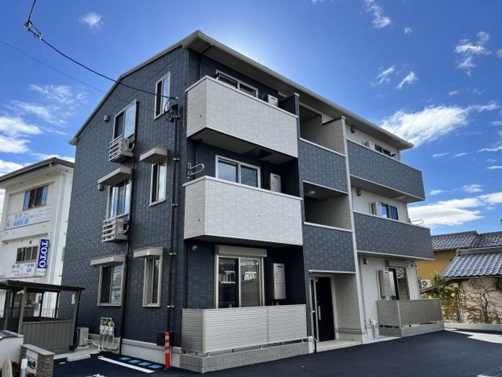 滋賀県彦根市平田町 賃貸アパート