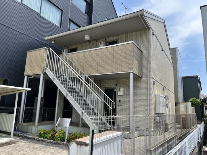 滋賀県彦根市佐和町 賃貸アパート