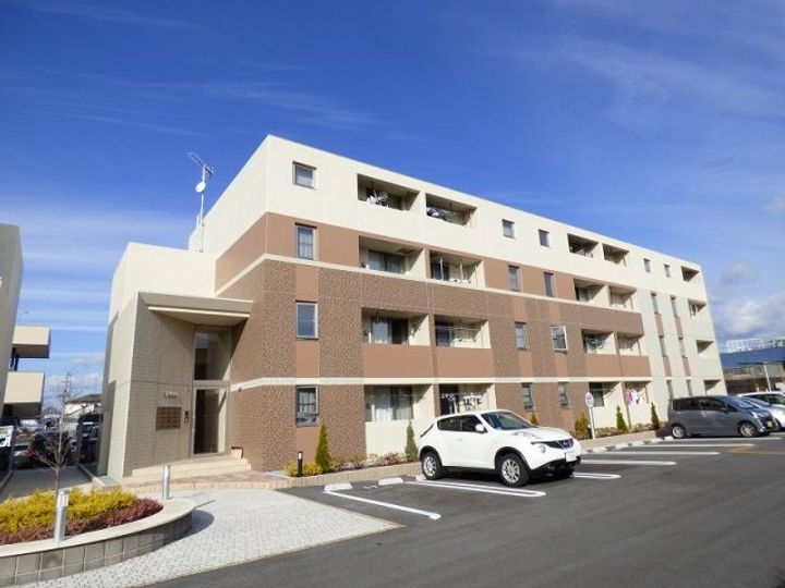 滋賀県長浜市八幡東町 賃貸マンション