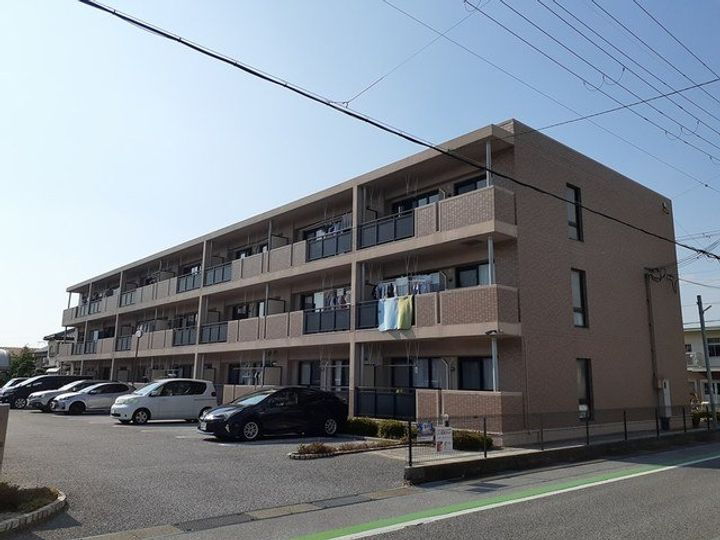 滋賀県長浜市八幡東町 賃貸マンション