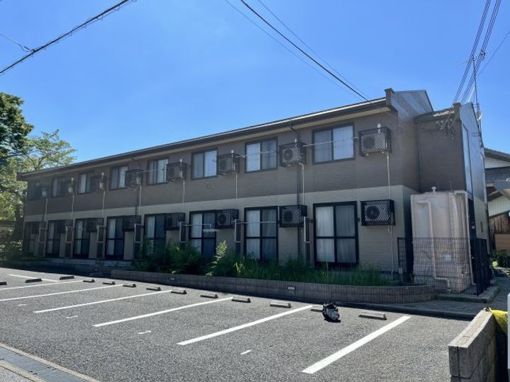 滋賀県彦根市芹橋２丁目 賃貸アパート