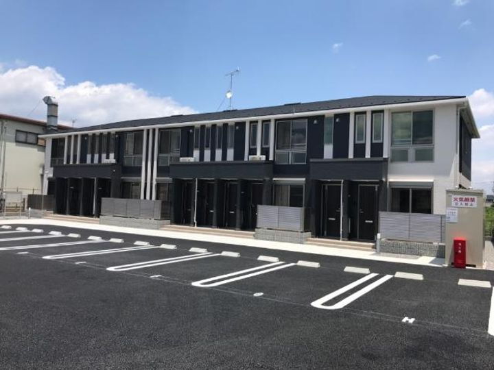 滋賀県犬上郡豊郷町大字大町 賃貸アパート