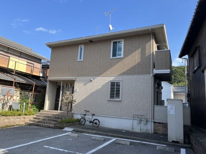滋賀県彦根市和田町 賃貸アパート
