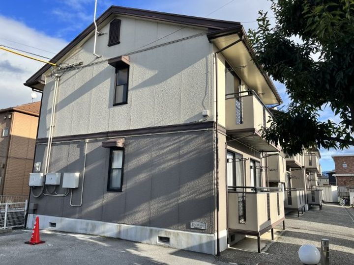 滋賀県彦根市東沼波町 賃貸アパート