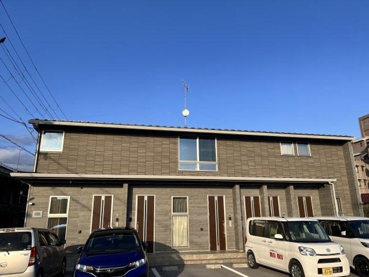 滋賀県彦根市京町２丁目 賃貸アパート