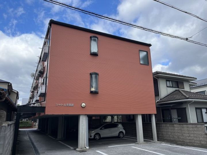 滋賀県彦根市中藪町 賃貸アパート