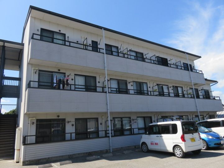 滋賀県長浜市新庄寺町 賃貸マンション