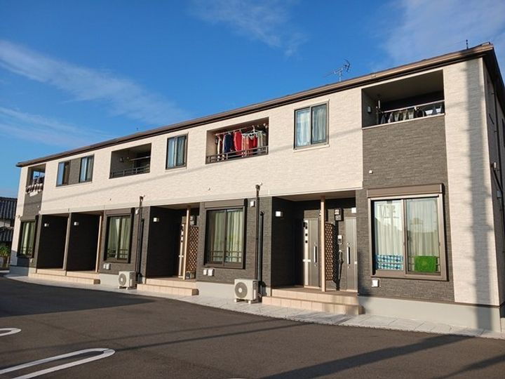 滋賀県甲賀市甲南町寺庄 賃貸アパート