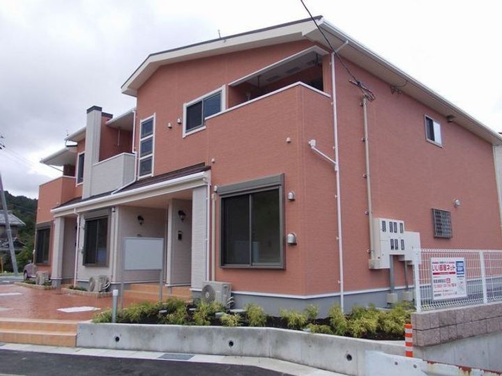 滋賀県湖南市三雲 賃貸アパート