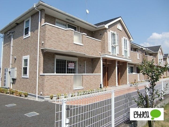 エルグランデ奥村Ⅲ