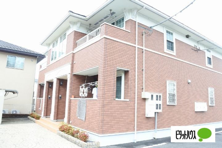 滋賀県甲賀市甲南町寺庄 賃貸アパート