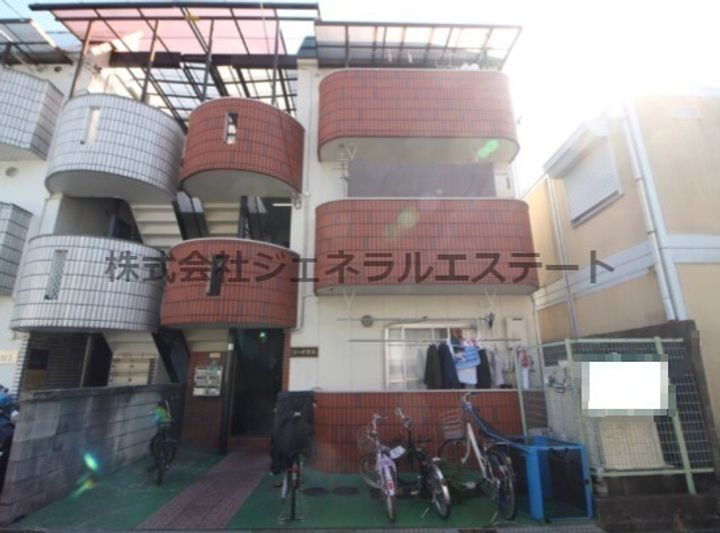 コーポ萱島 3階建