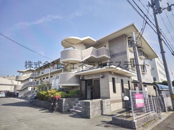 プランドールマツカワ 3階建