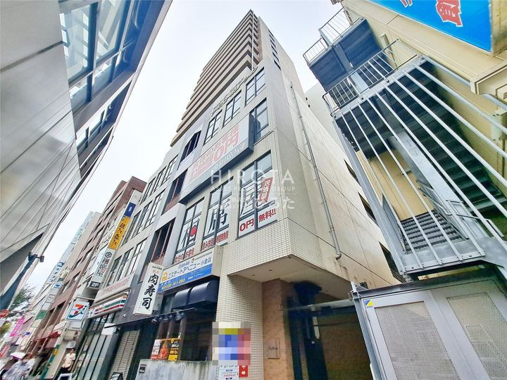 ラフィナーレアースコート魚町