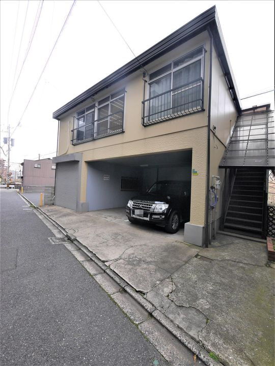 宮川コーポ 2階建