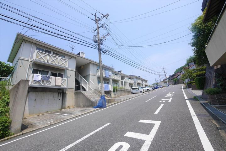ヒルサイド富野台　Ａ棟 2階建