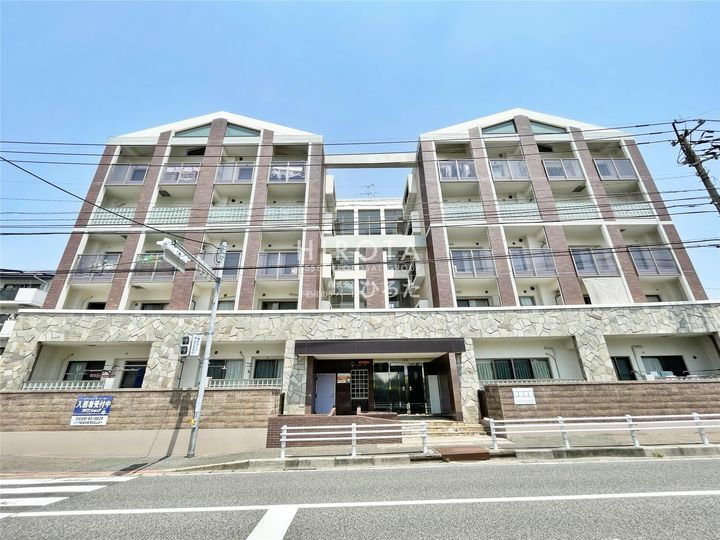 福岡県北九州市小倉南区中吉田１丁目 賃貸マンション