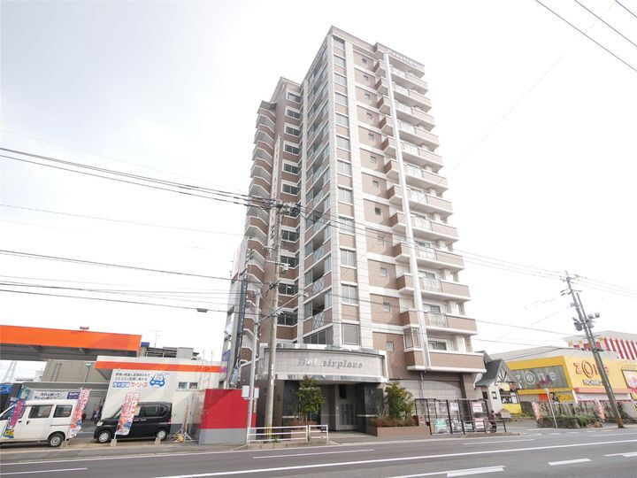 福岡県京都郡苅田町磯浜町１丁目 賃貸マンション