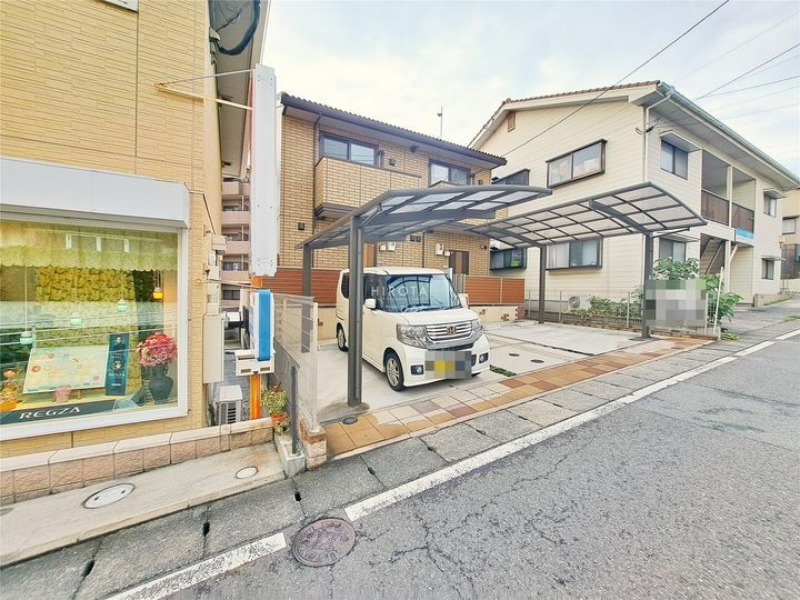 ＳＵＮＮＹＣＯＵＲＴ