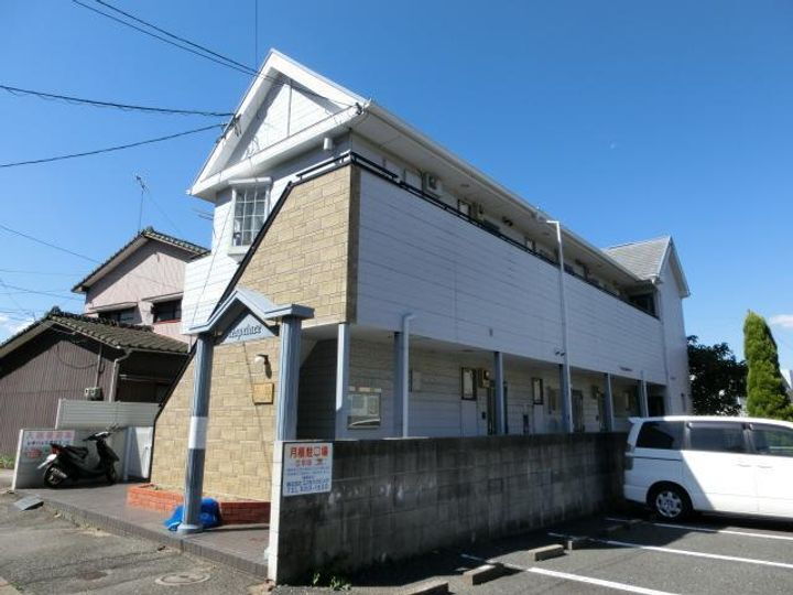 レオパレス高坊Ⅱ 2階建