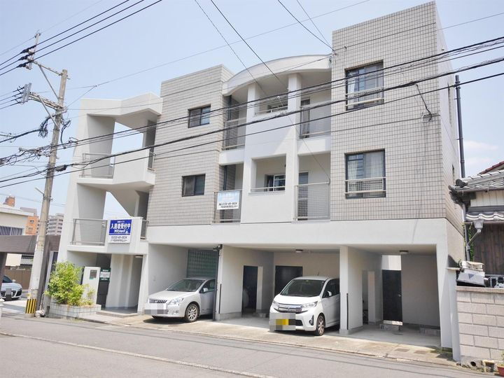 神原ハイツ 3階建