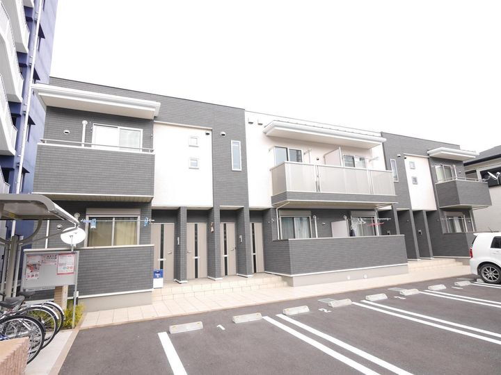 アベニール２番館 2階建