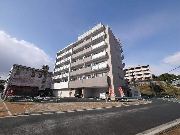 Ｆｕ－ｔｏｎⅢ　黒崎 6階建