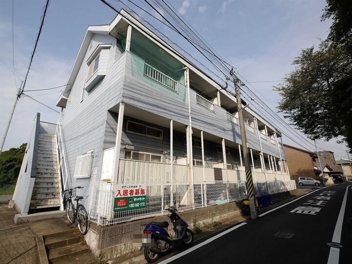 福岡県北九州市八幡東区中央１丁目 賃貸アパート