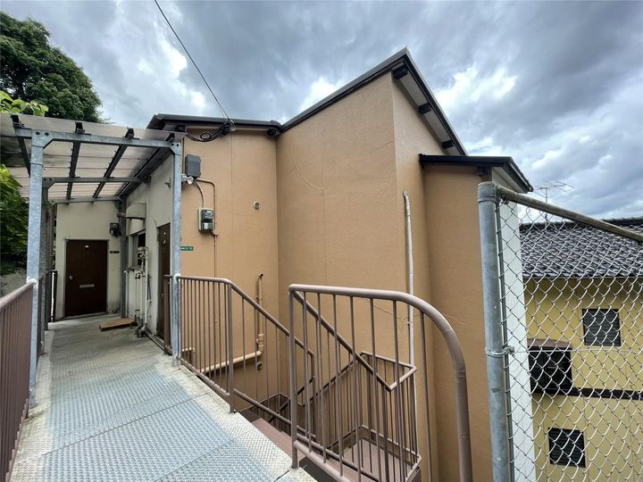 シティコーポ中央 2階建