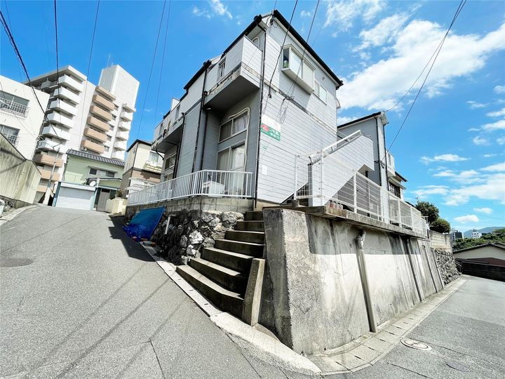 オアシス泉台Ａ棟