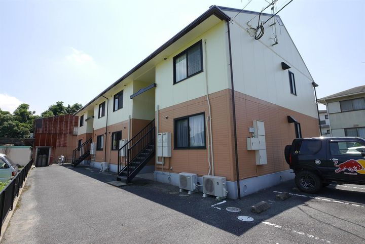 ドミール岡垣Ａ・Ｂ 2階建