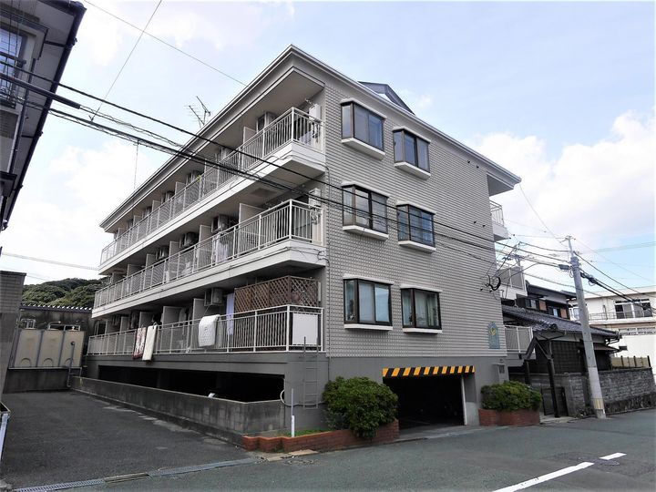 ベルハウス割子川