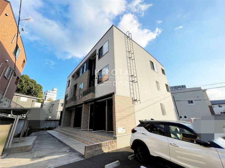 グッドライフ別所Ⅱ 3階建