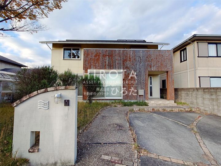 Ｓｔａｒ　Ｈｉｌｌｓ 2階建