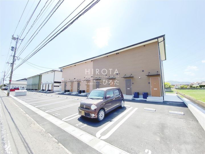 ブレッザ遠賀野Ｃ棟 2階建
