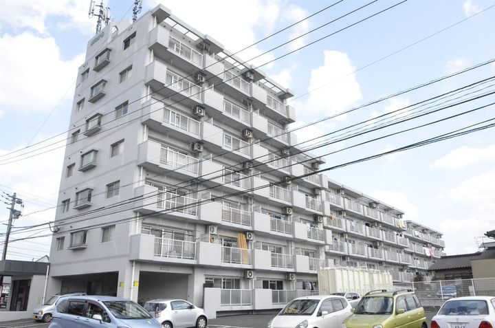 ライフ・モア本城Ｃ棟