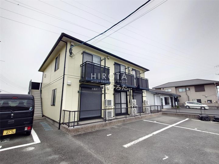 ファインコート壱番館（遠賀町） 2階建