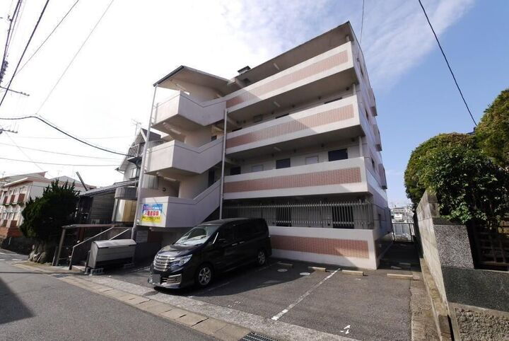 福岡県北九州市八幡西区楠木２丁目 賃貸マンション