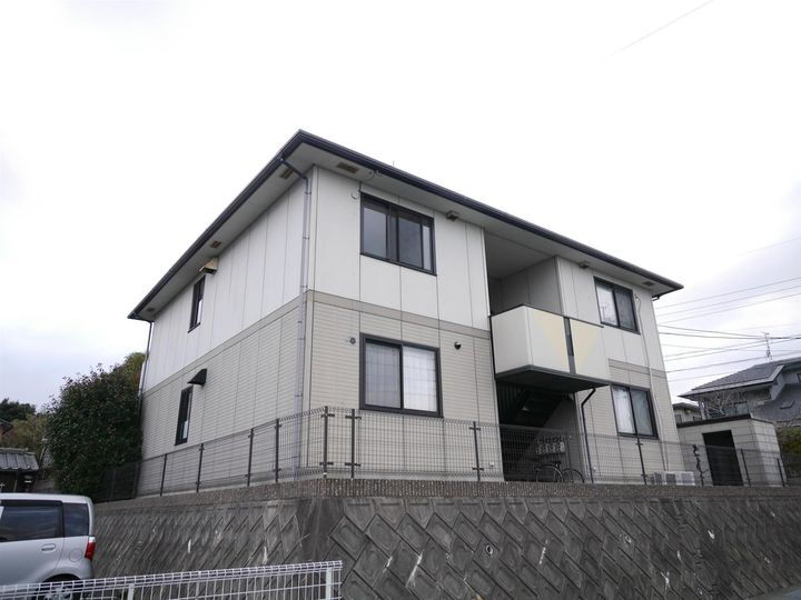 グランドゥール本城 2階建