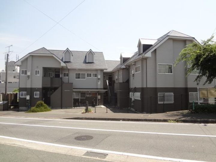 ヒルサイドアヴェニュ 2階建