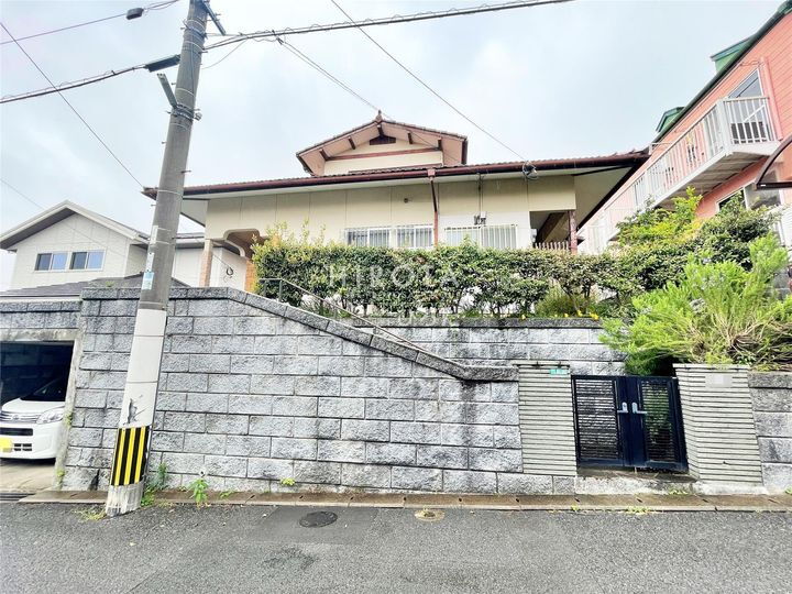 日吉台２丁目戸建