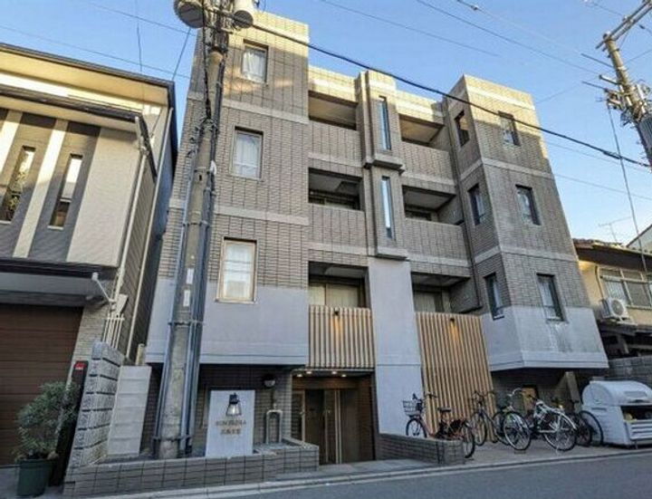 京都府京都市中京区姉大宮町東側 賃貸マンション