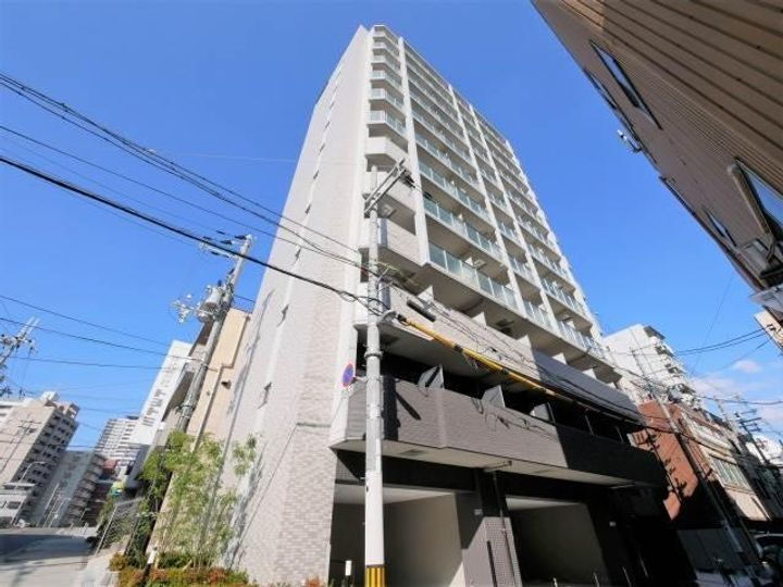 エスリード難波セントラル 12階建