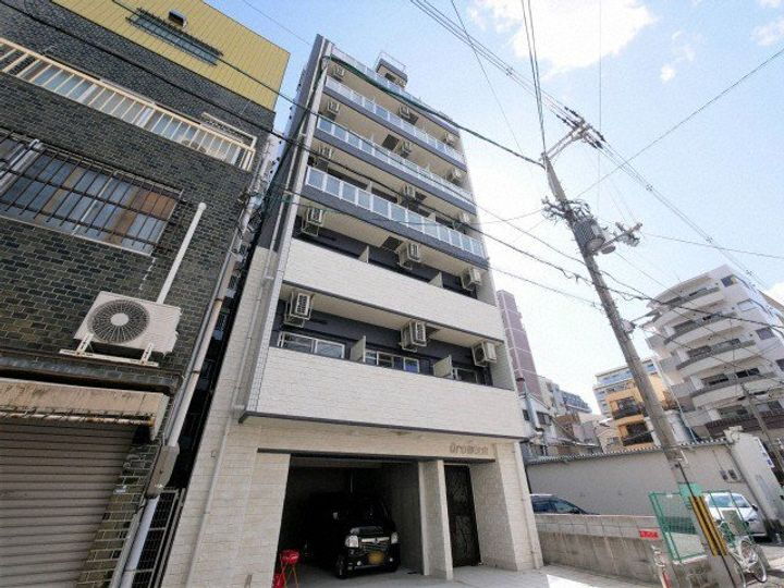 Ｕ－ｒｏ難波南 8階建