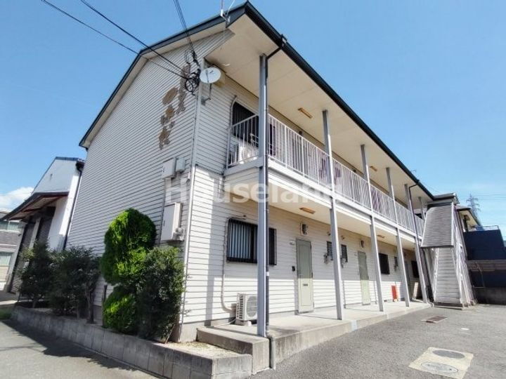 和歌山県和歌山市津秦 2階建