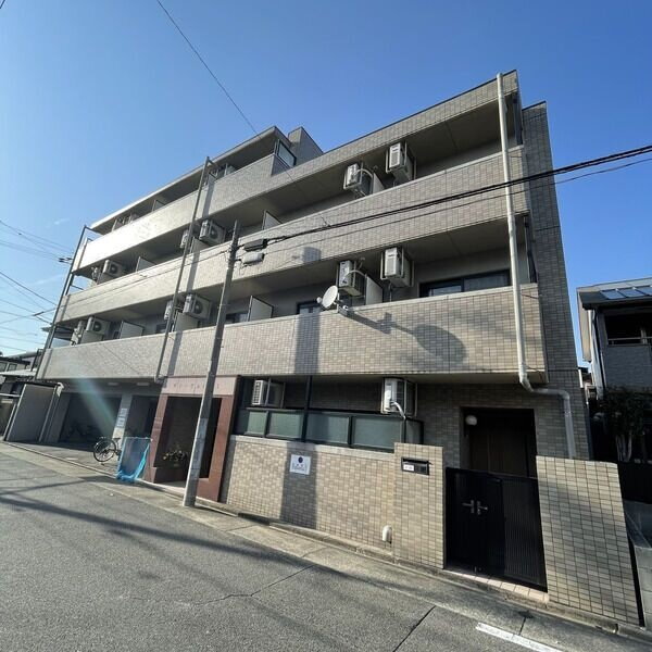 愛知県名古屋市昭和区滝子町 4階建 築24年3ヶ月
